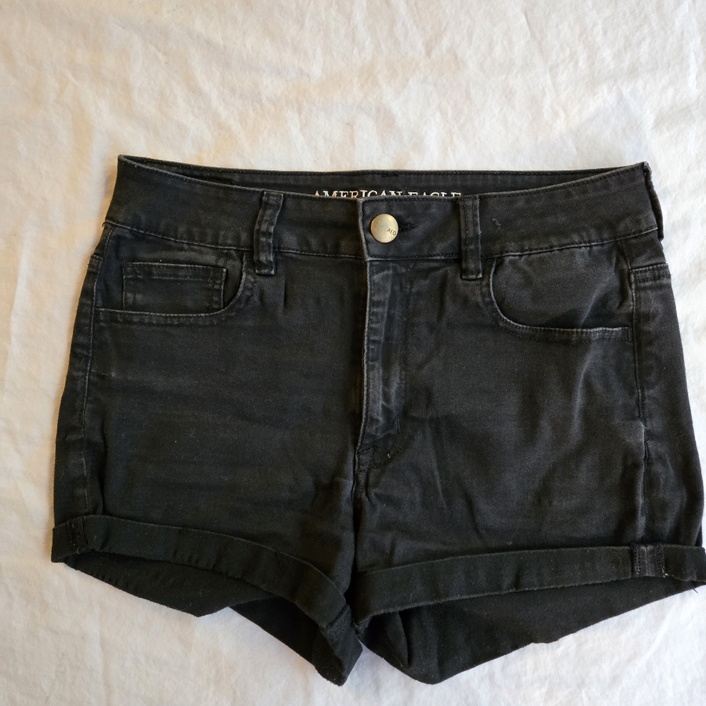 American Eagle Super Stretch Hi Rise Shortie sz 10 Black Cuffed Hem